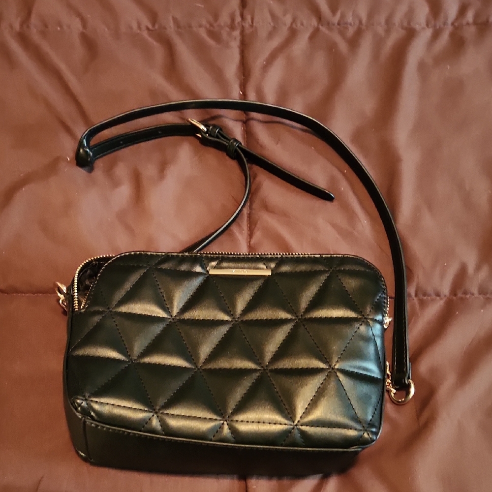 Aldo Black Quilted Wristlet